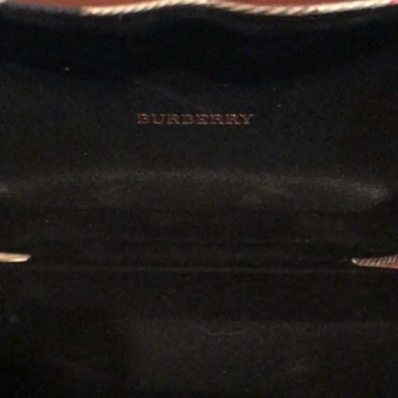 BURBERRY SUNGLASSES - Picture 3 of 10